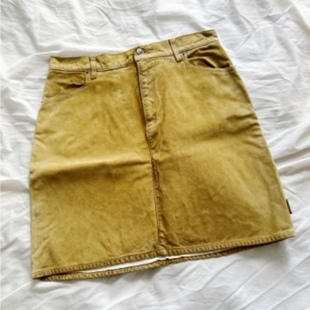 Scotts suede skirt washable